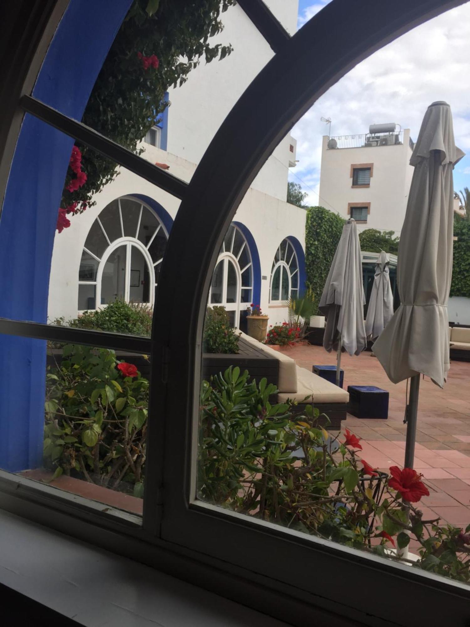 Cesar Hotel Vilanova i la Geltrú Exterior foto